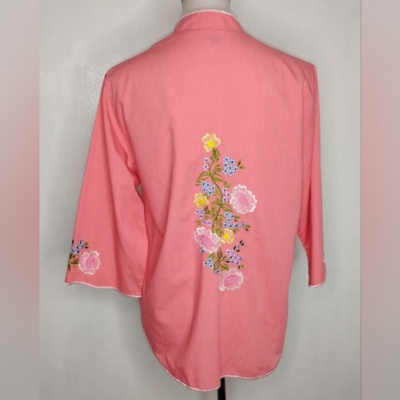 VINTAGE HAWAII EMBROIDERED BLOUSE - Picture 6 of 10